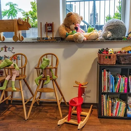 Hostel Köln Szálloda 2*